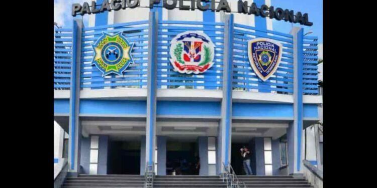 Policía captura violador en serie cuando intentó abusar de una mujer en una plaza comercial