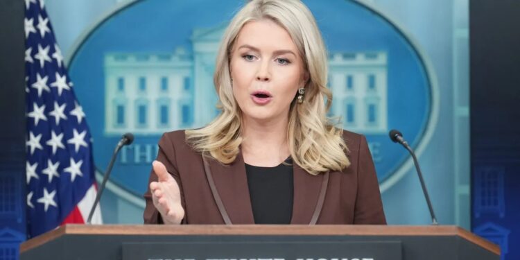 La Casa Blanca dice con correos demócratas difaman a Trump