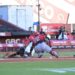 Gigantes y Leones dividen honores en SFM; Aguilas ganan